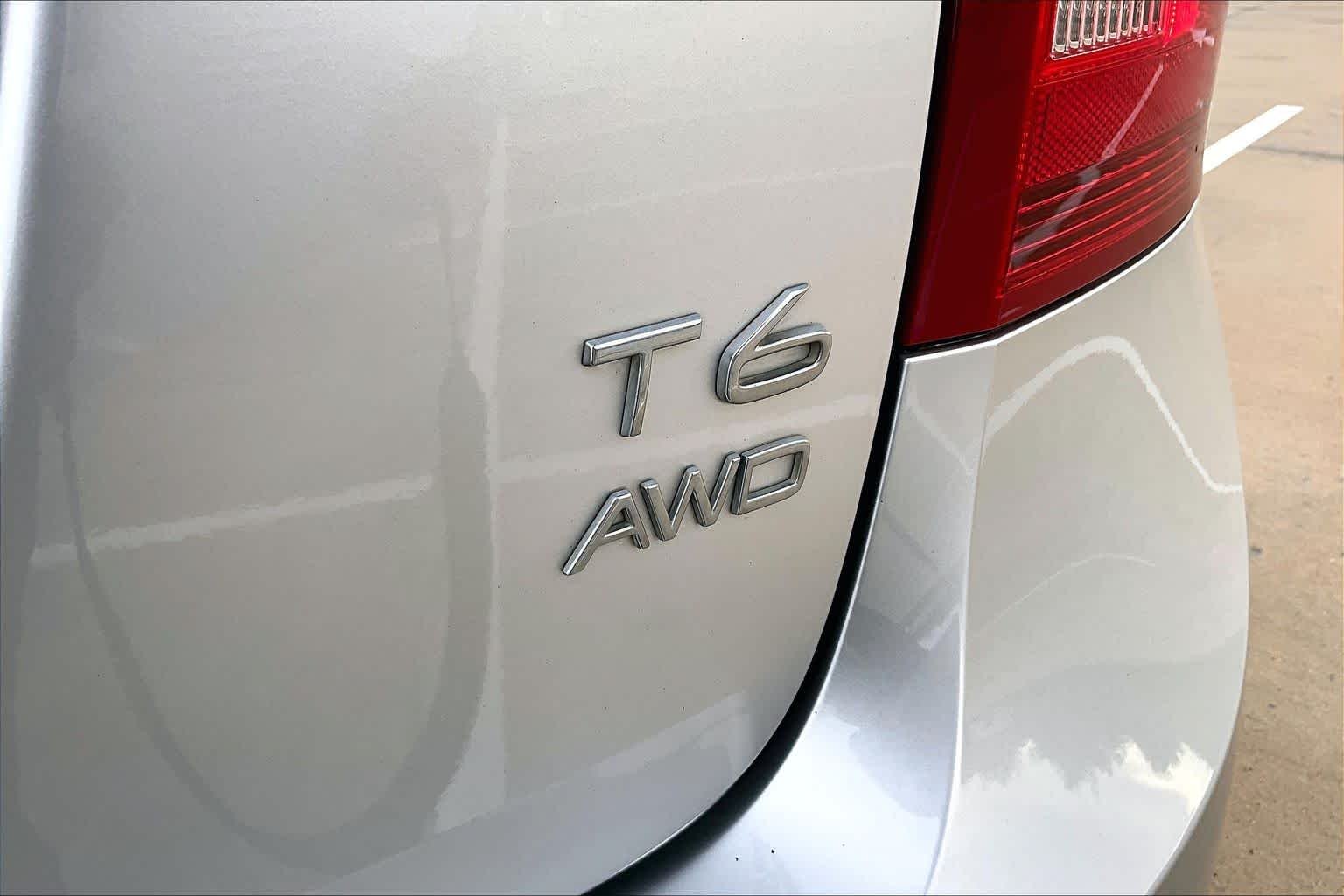 Used 2014 Bright Silver Metallic Volvo T6 image 10