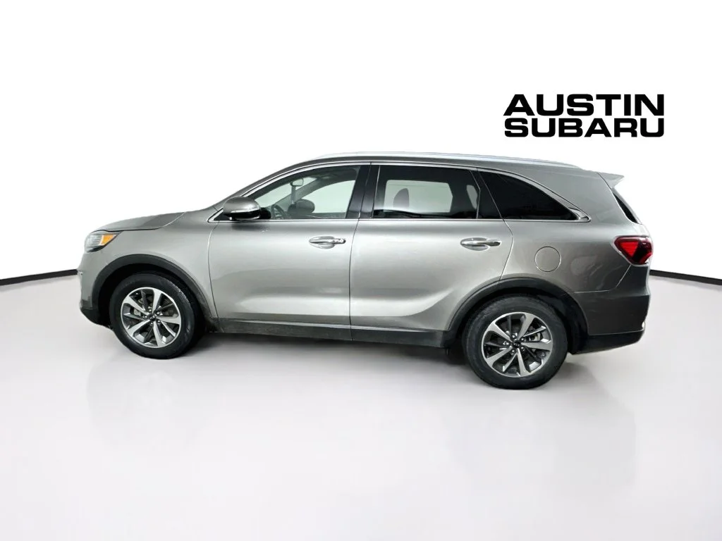 Used 2019 Silver Kia EX image 4