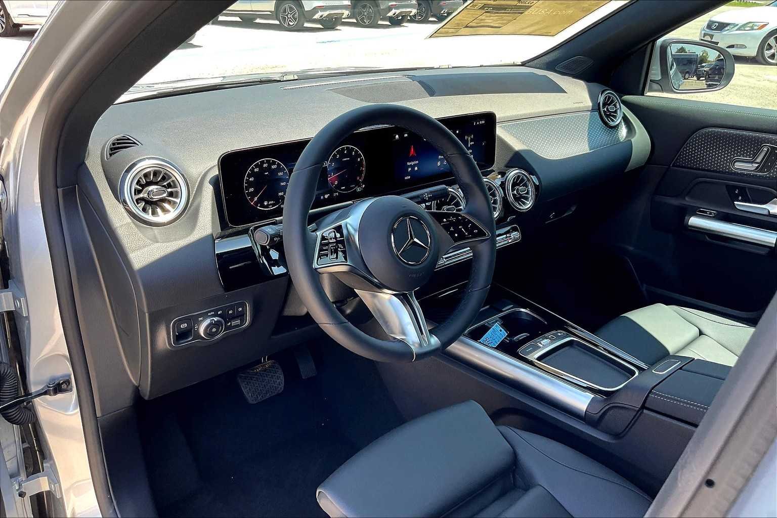 Certified Used 2025 Cirrus Silver Metallic Mercedes-Benz GLA 250 image 9