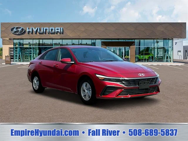 2025 Hyundai Elantra SE - Photo 11