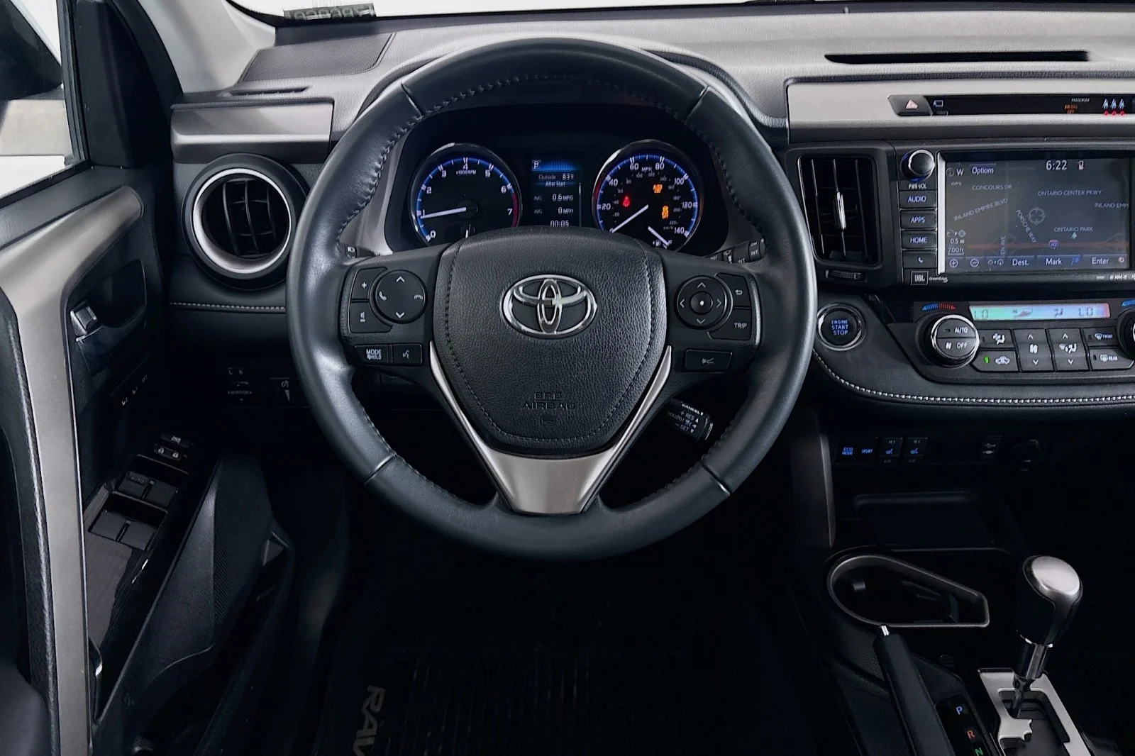 Used 2017 Blizzard Pearl Toyota Limited image 5