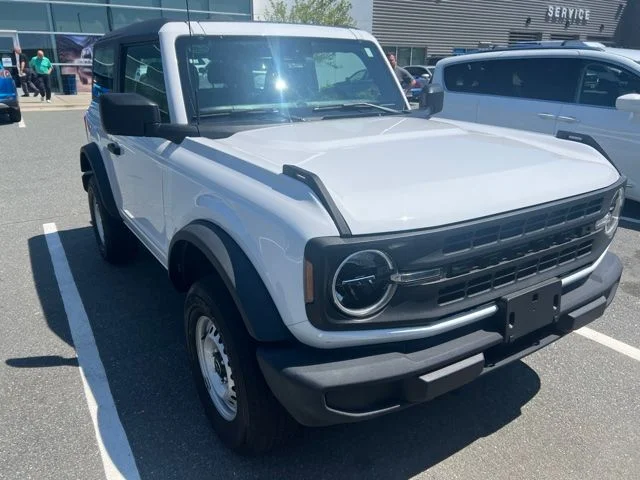 Used 2021 White Ford Base image 2