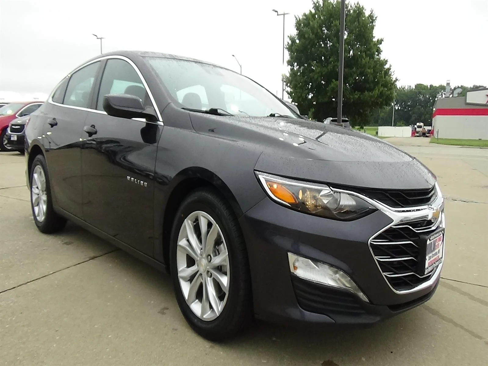 Used 2023 Dark Ash Metallic (g6m) Chevrolet LT image 4