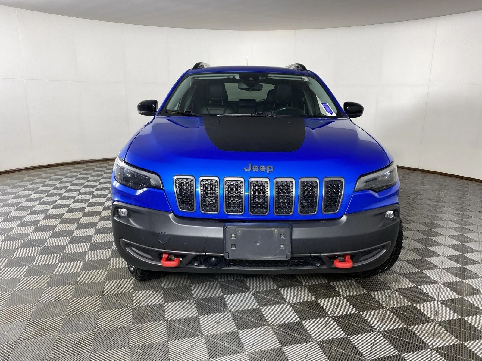 Used 2022 Hydro Blue Pearlcoat Jeep Trailhawk image 2