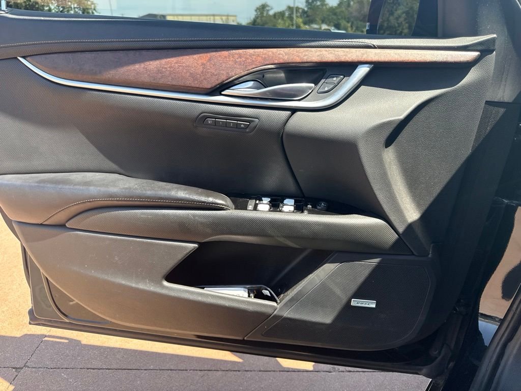 Used 2018 Black Cadillac Luxury image 9