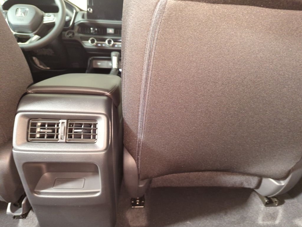 2026 Honda CR-V LX - Photo 27