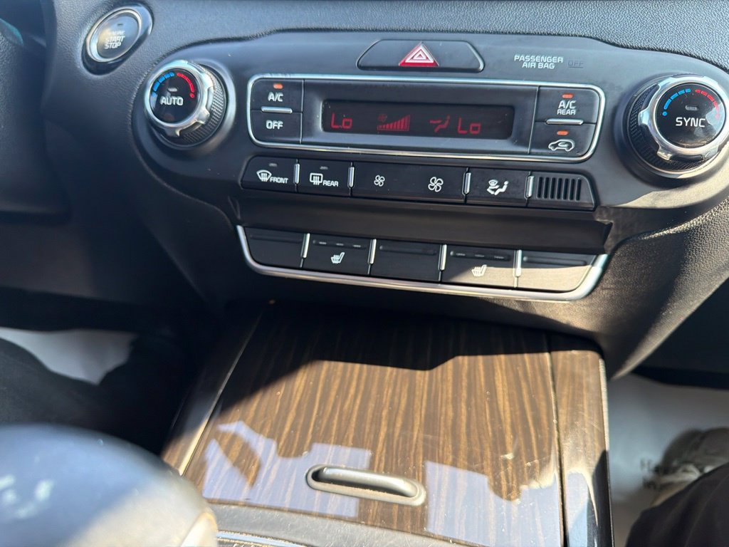 Used 2020 Red Kia EX image 28