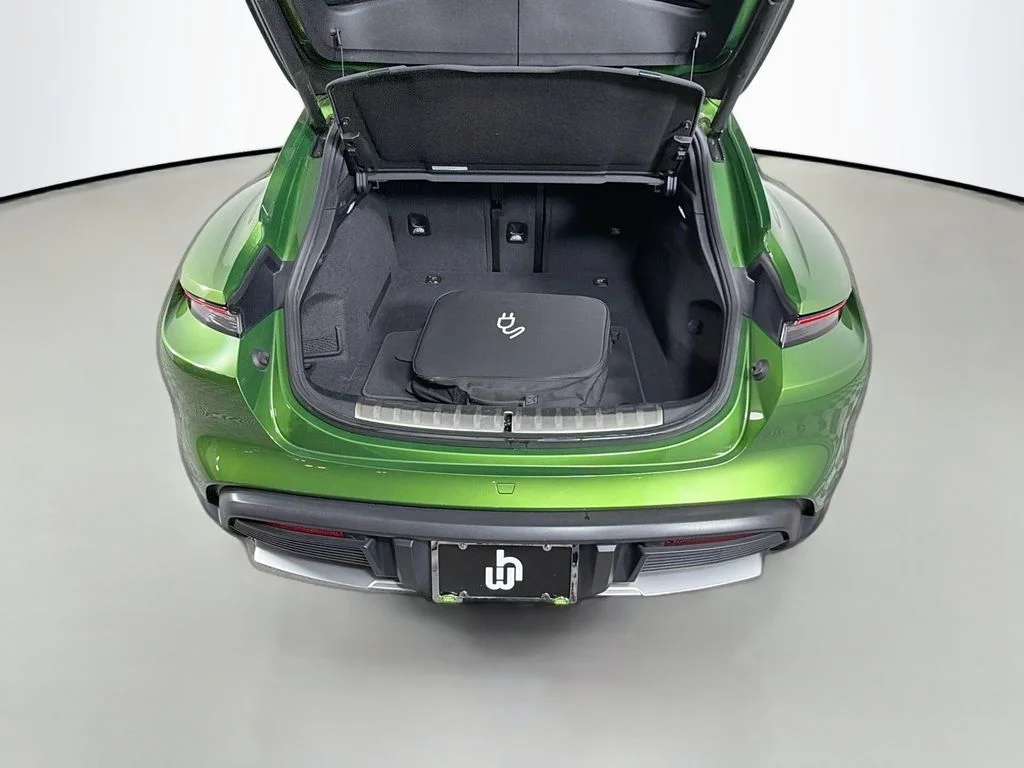 Used 2021 Green Porsche 4S image 26