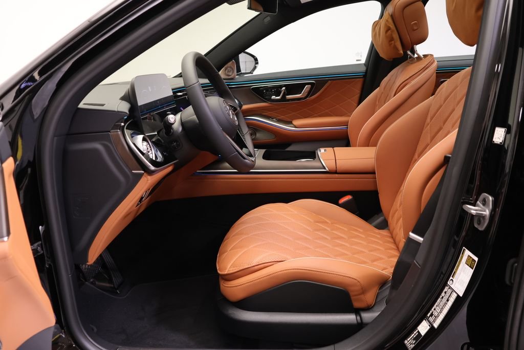 New 2027 Black Mercedes-Benz S 580 image 36