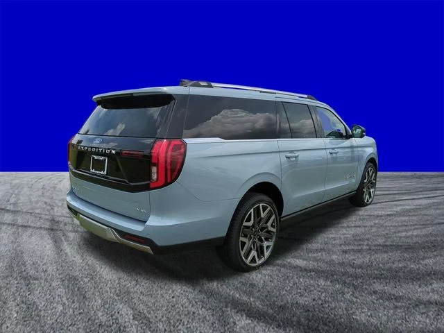 New 2026 Glacier Gray Metallic Tri-Coat Ford MAX Platinum® image 4