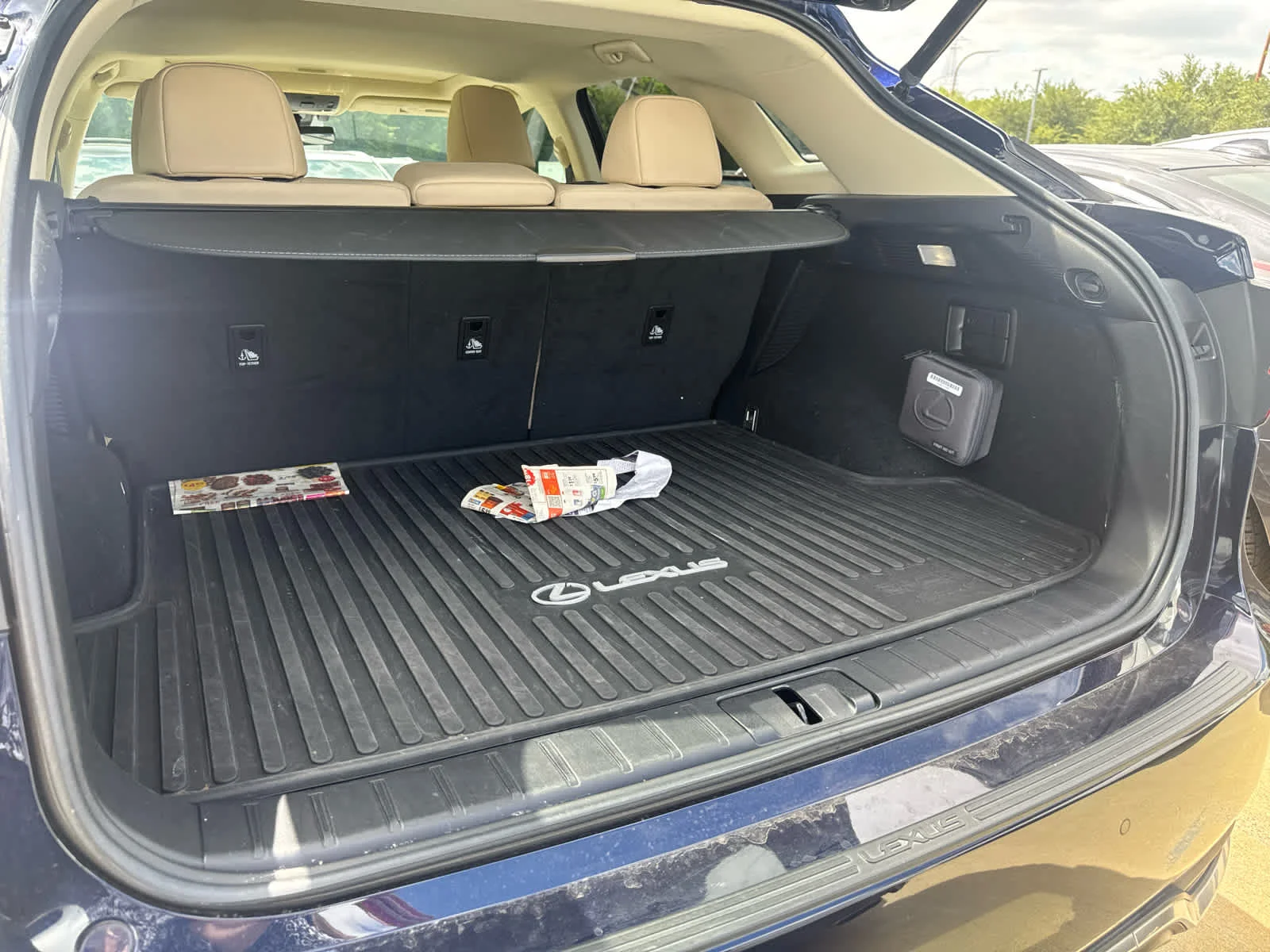 Used 2022 Nightfall Mica Lexus  image 7