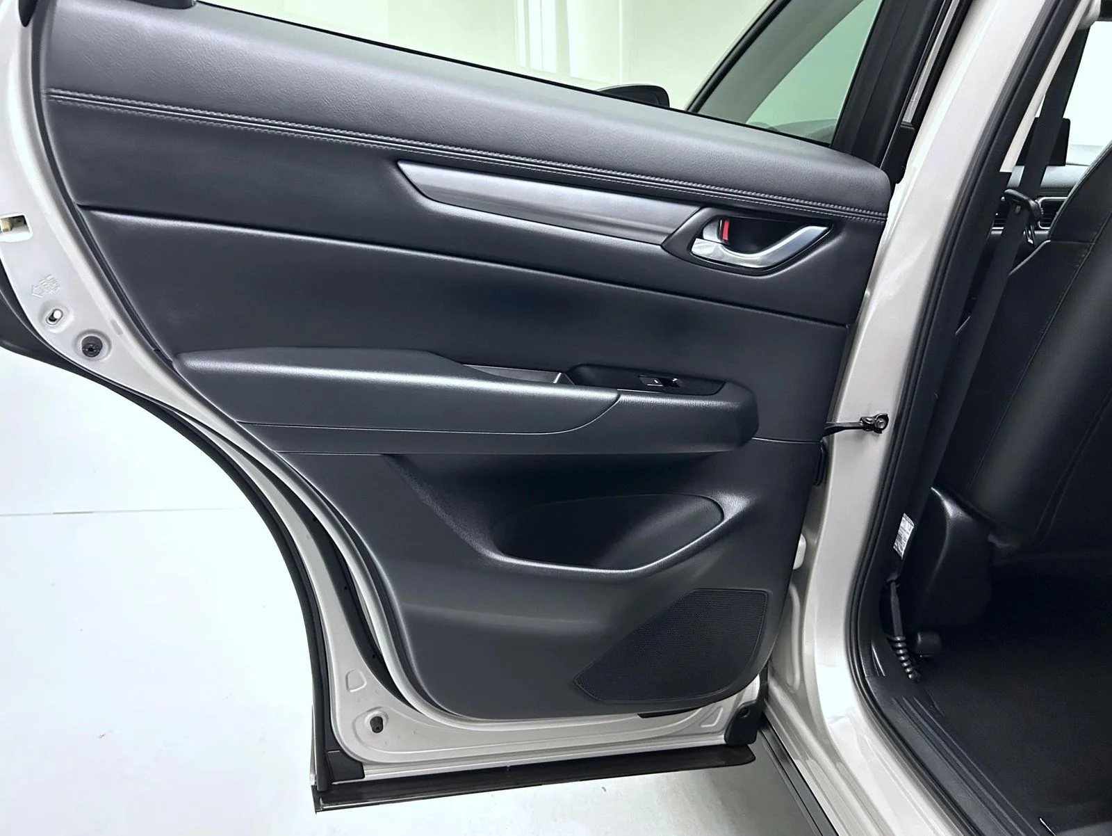 Used 2025 Silver Mazda 2.5 S Preferred Package image 20