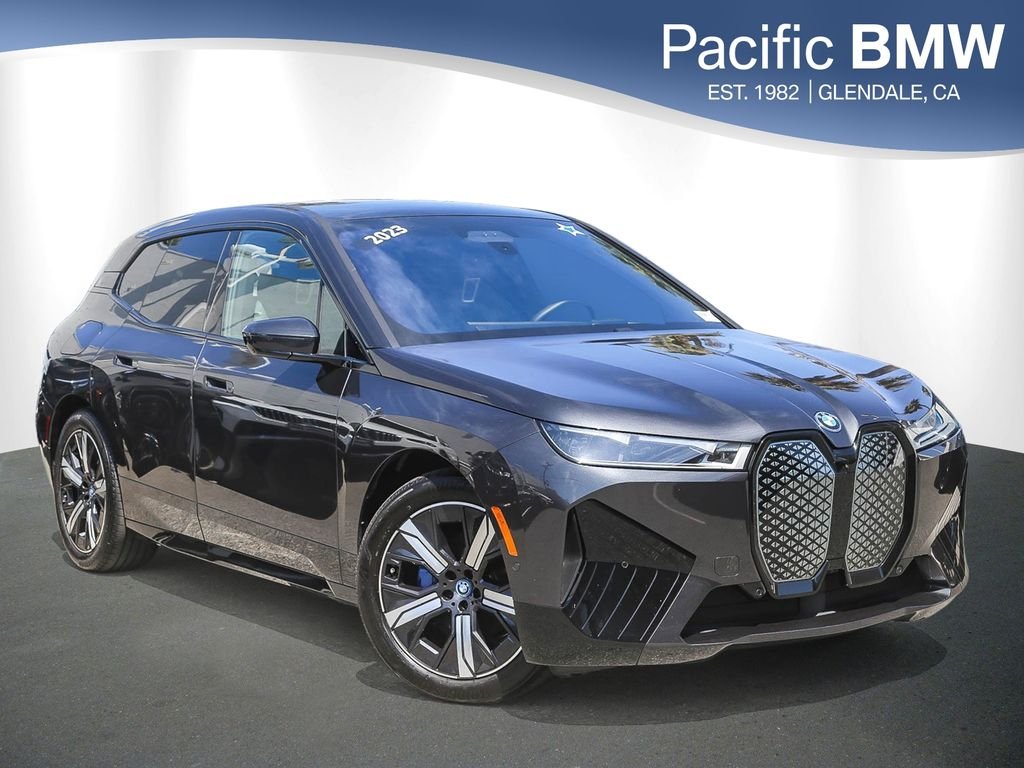 2023 BMW iX xDrive50's photo