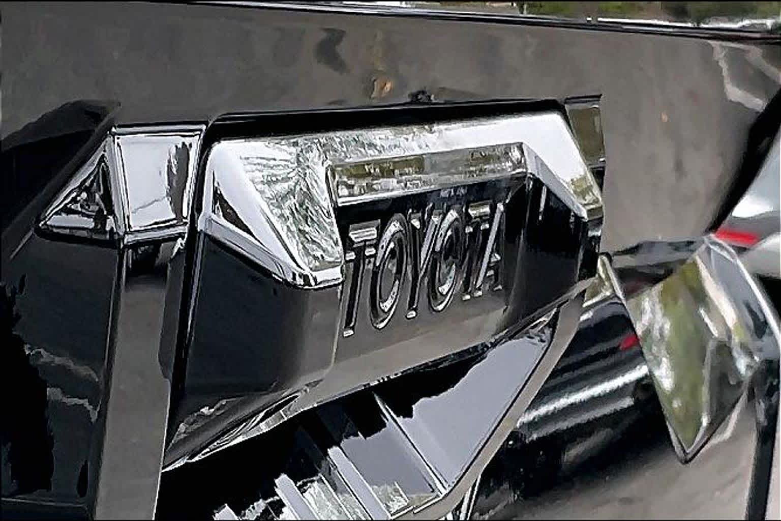 New 2026 Midnight Black Metallic Toyota Platinum image 15