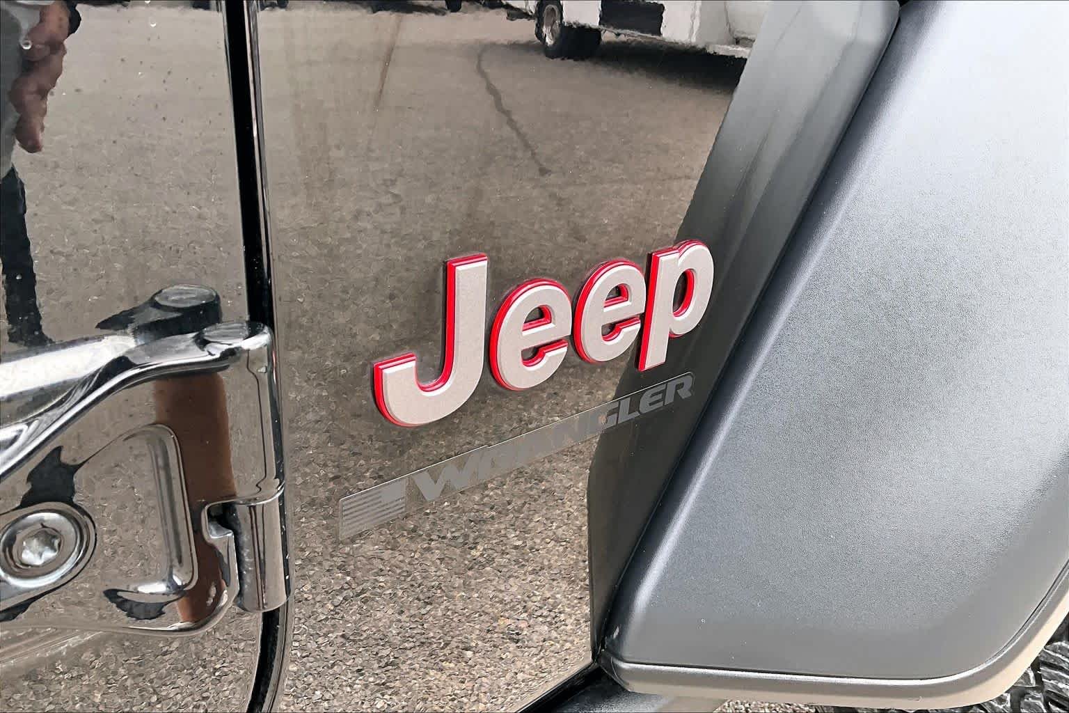 Used 2026 Black Clearcoat Jeep Rubicon image 10
