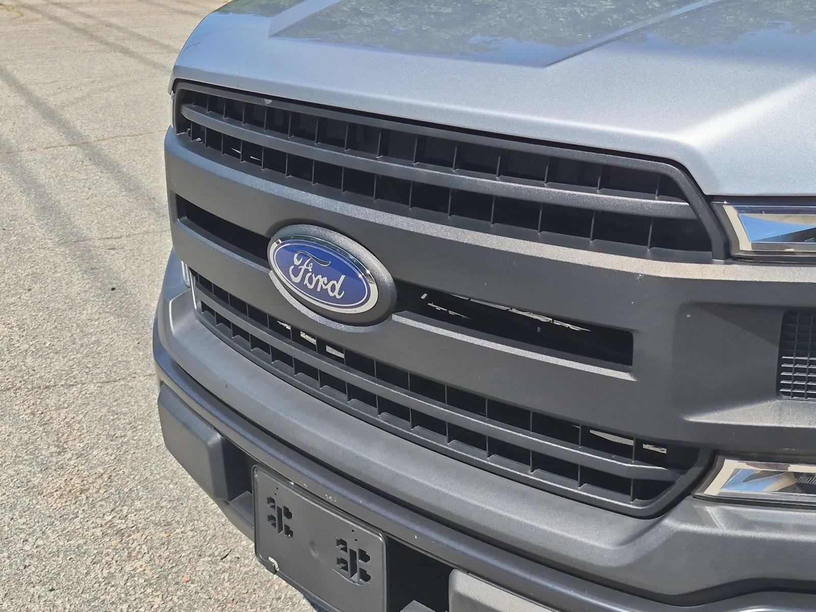 Used 2020  Ford XL image 13