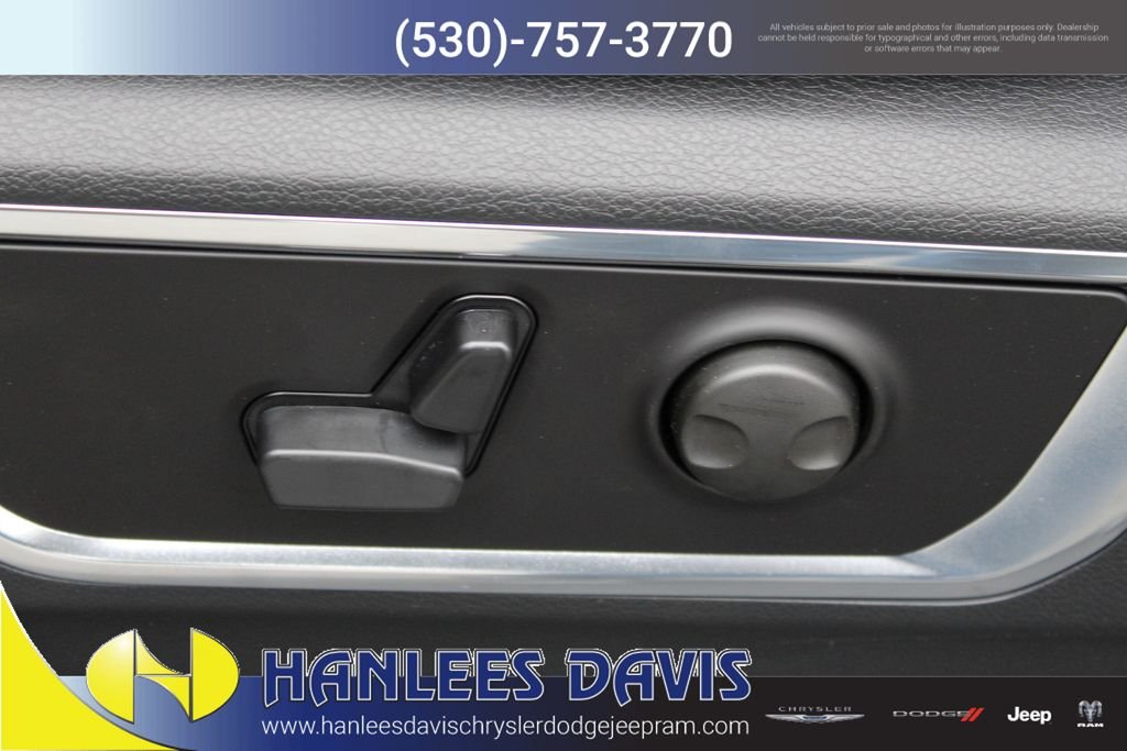 New 2026 Granite Crystal Metallic Clear-Coat Exterior Paint RAM Laramie image 13