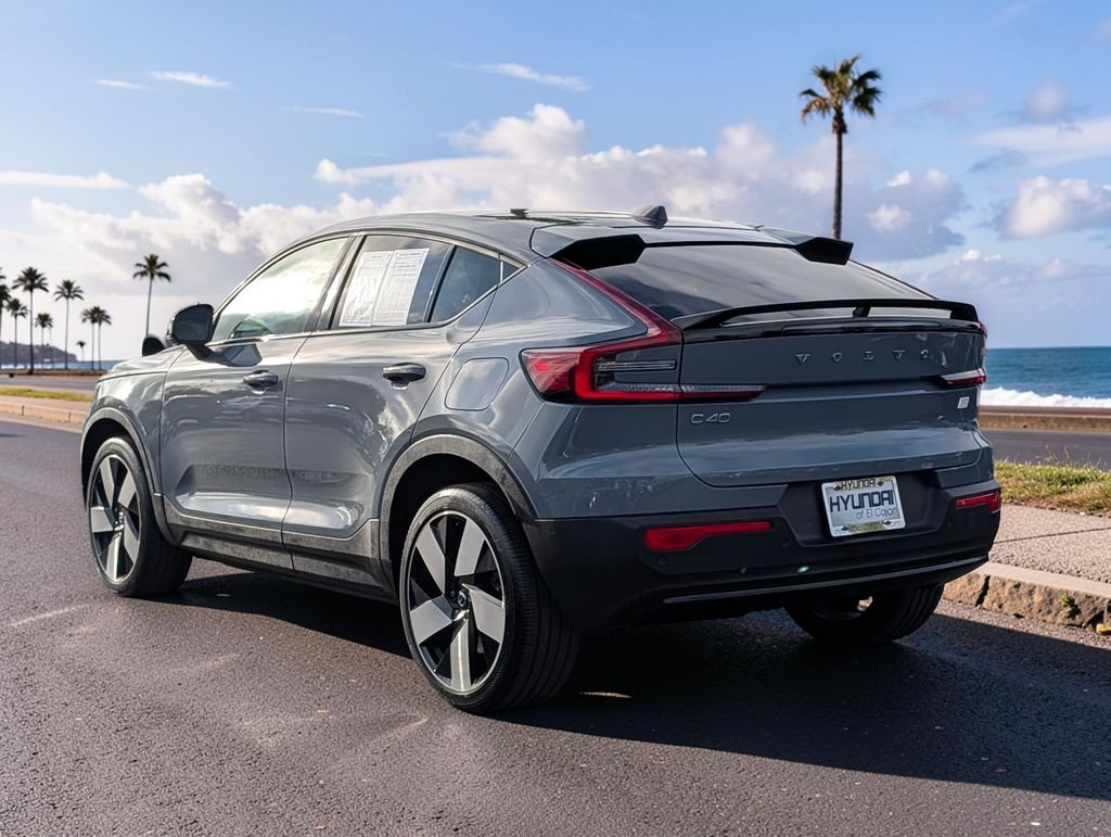 2023 Volvo C40 Ultimate - Photo 7
