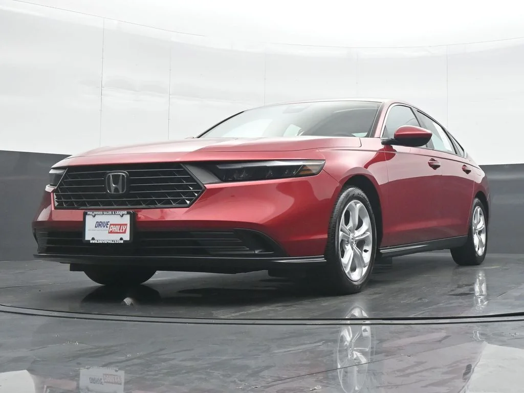 Used 2024  Honda LX image 25