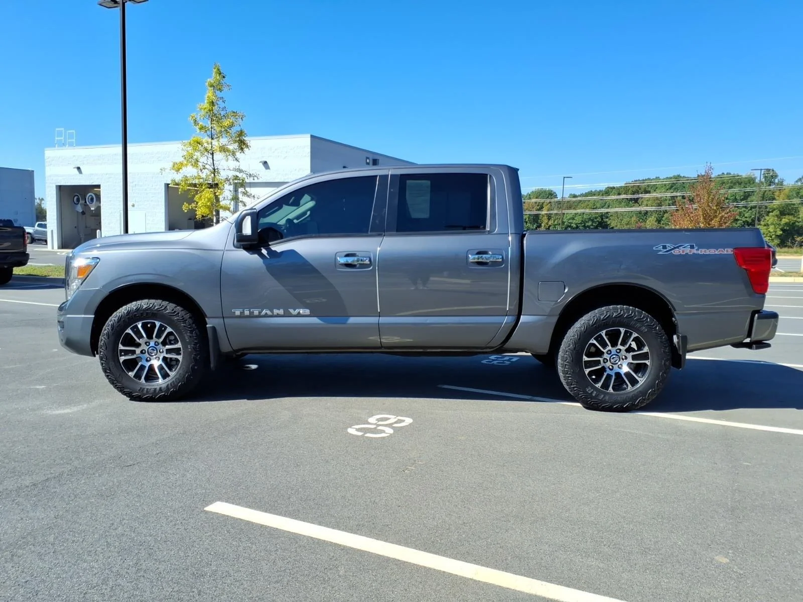 Used 2020 Gun Metallic Nissan SV image 3