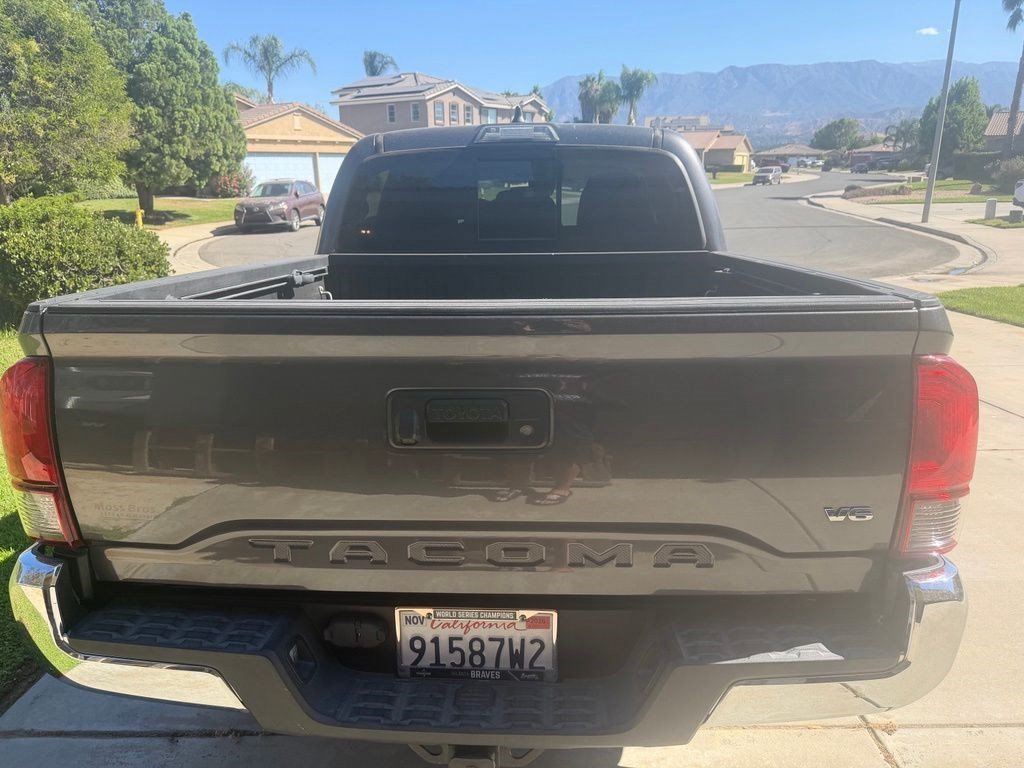 Certified Used 2020 Magnetic Gray Metallic Toyota SR5 image 9