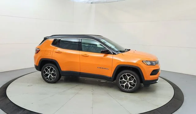 New 2026 Joose Exterior Paint Jeep Limited image 13