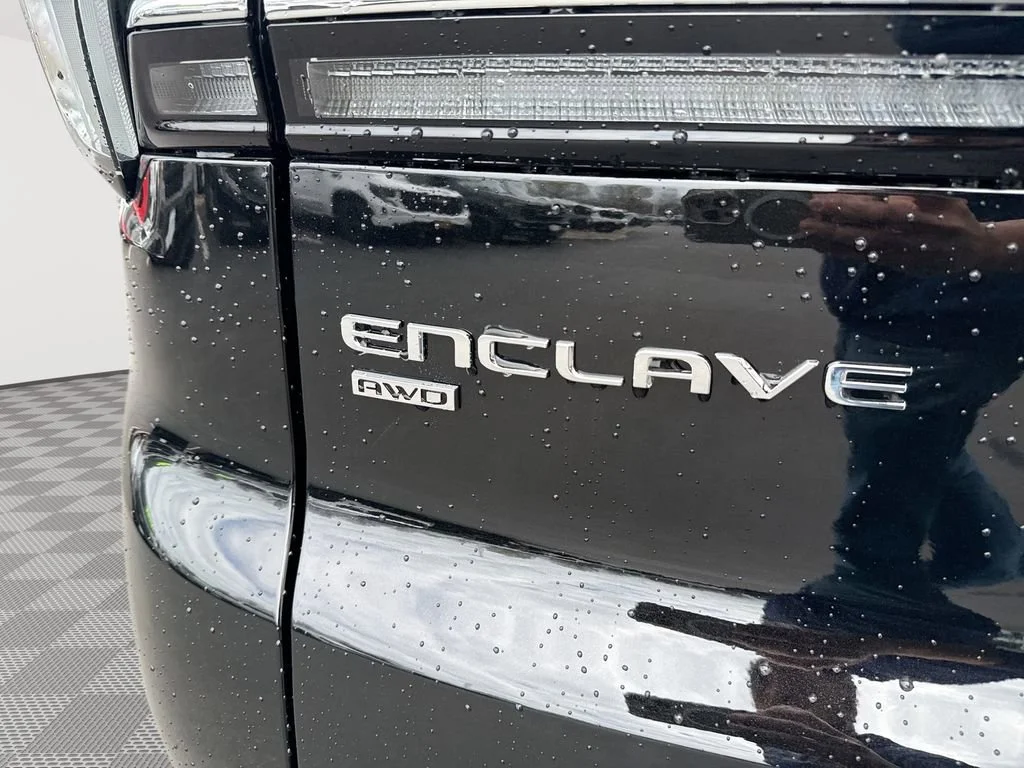 New 2026 Ebony Twilight Metallic Buick Avenir image 29