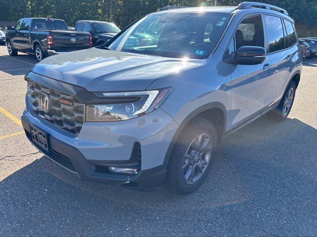 Certified Used 2024 Gray Pearl Honda TrailSport image 3