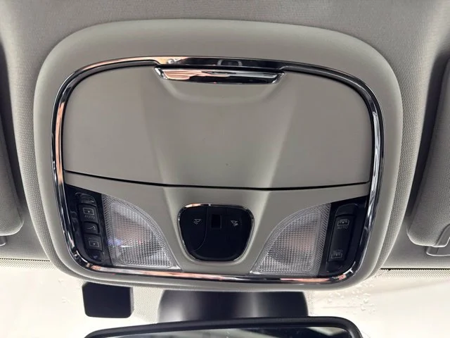 Used 2021 White Jeep Limited image 14