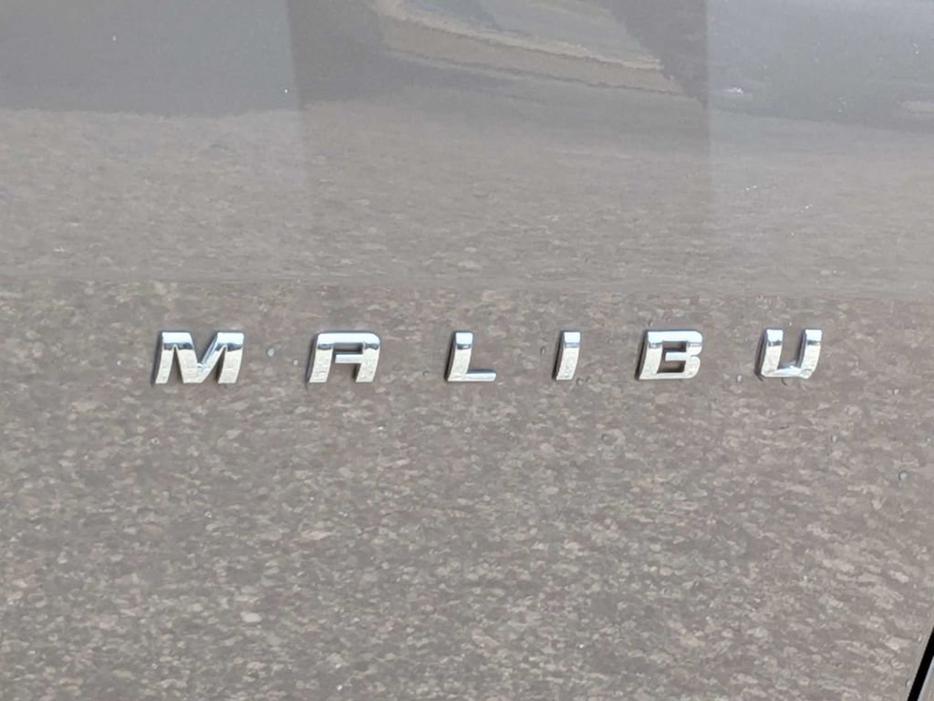 Used 2017 Gray Chevrolet Premier image 11