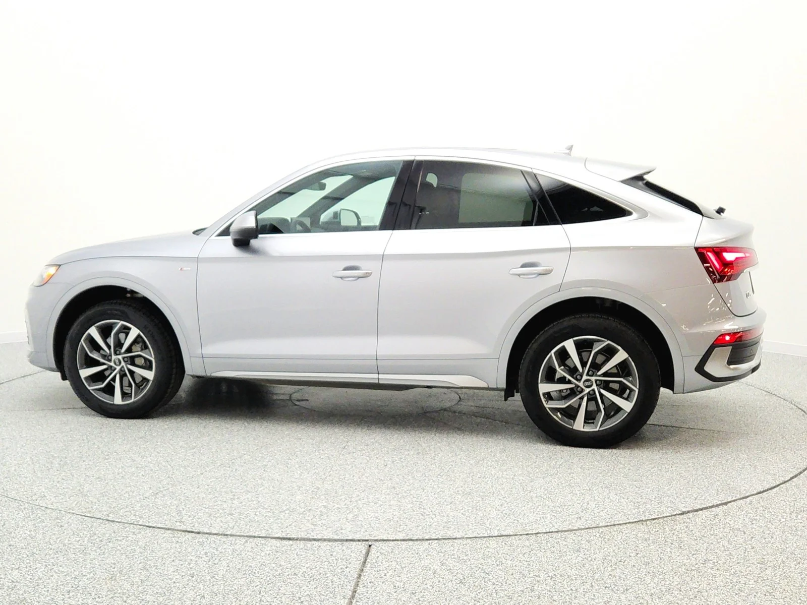 Used 2023 Florett Silver Metallic Audi S line Premium 45 TFSI quattro image 8