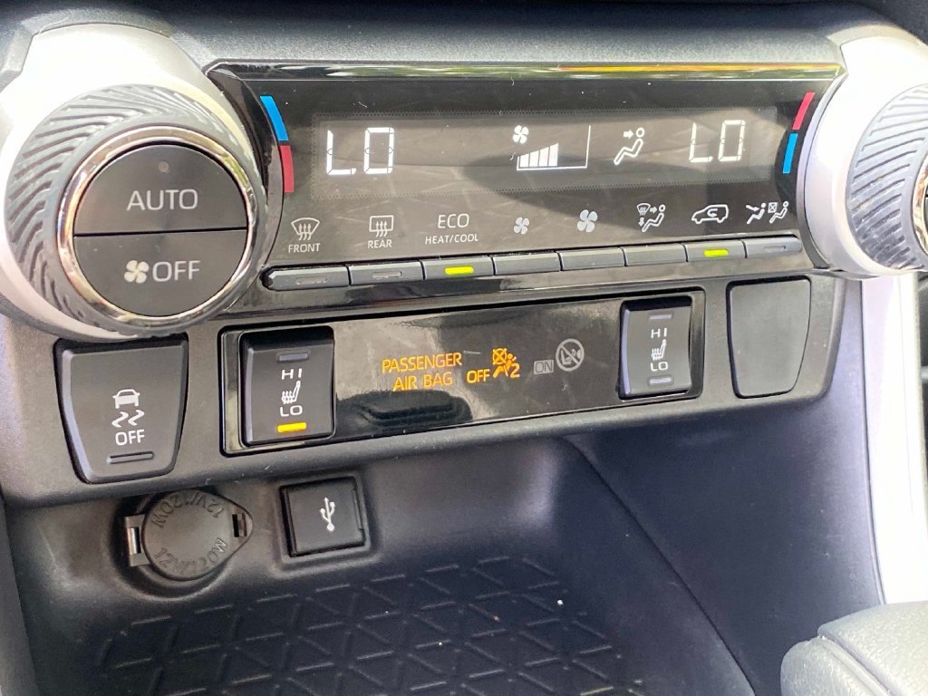 Used 2022 Gray Toyota XLE image 16