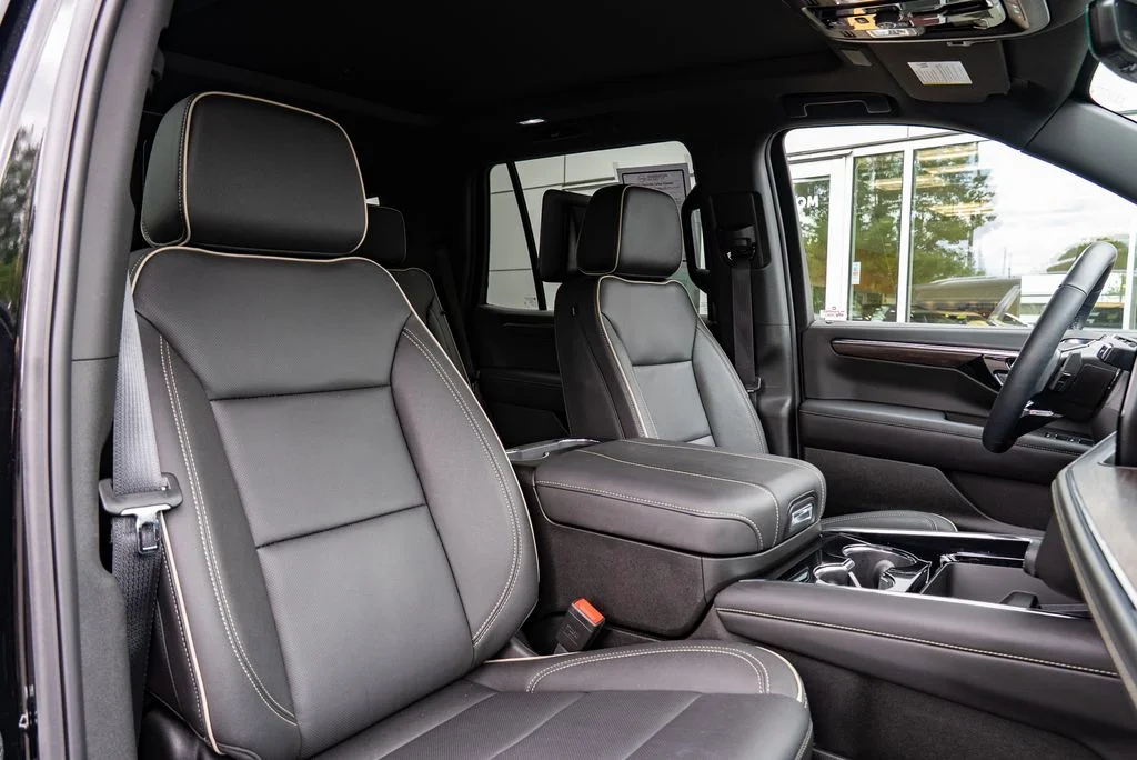 Used 2026 Black Chevrolet Premier image 29