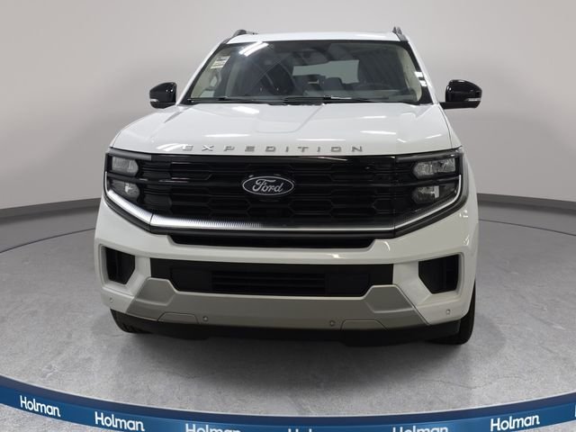 Used 2025 White Ford Platinum image 3