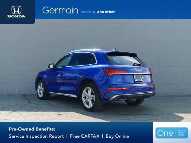 Used 2023 Blue Metallic Audi 55 Prestige image 3