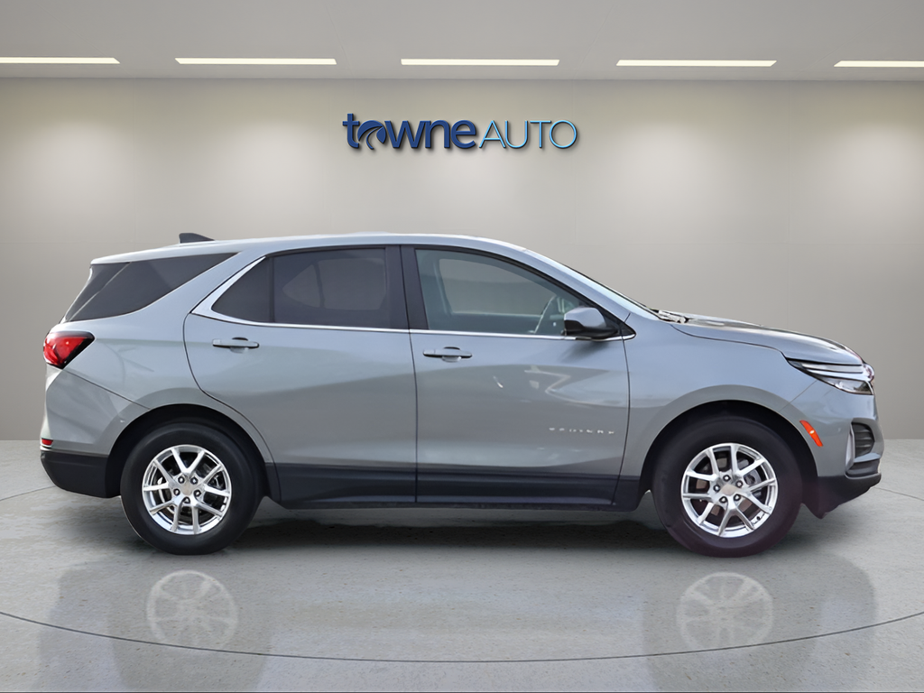 Used 2024 Gray Chevrolet LT image 6