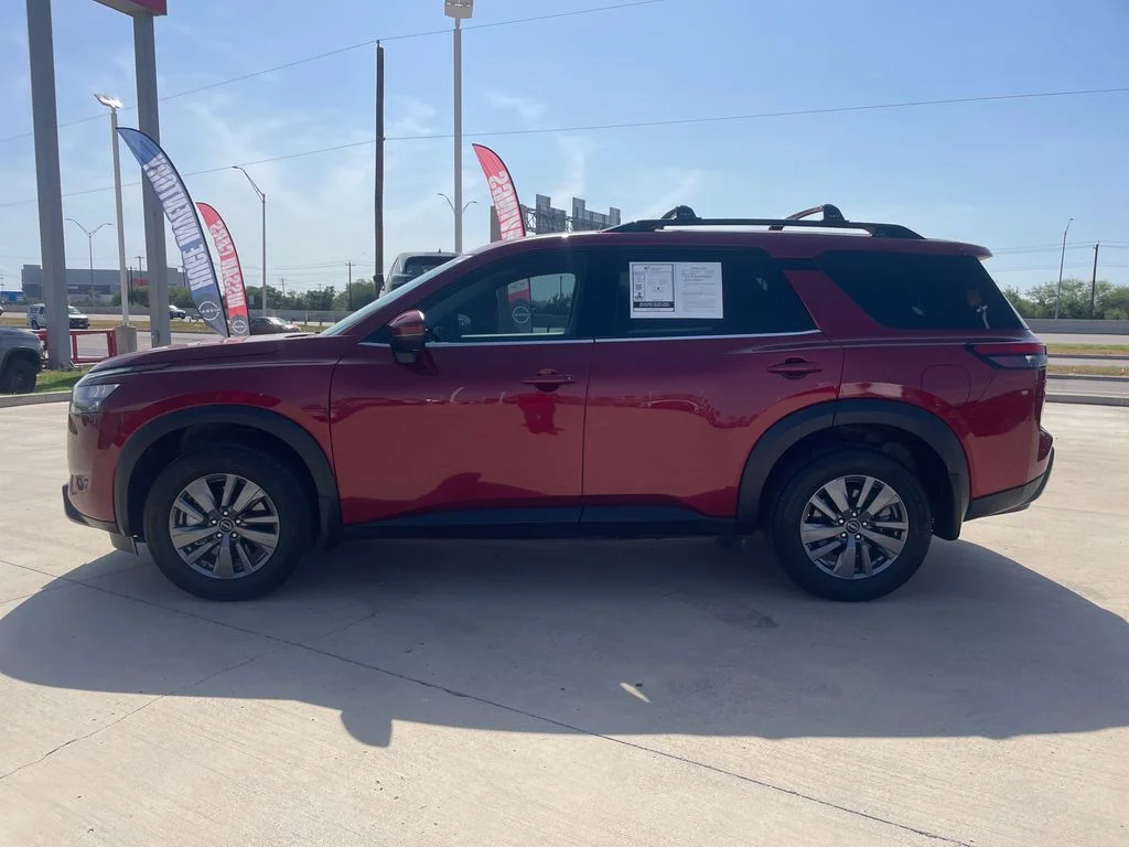 Used 2025 Red Nissan SV image 2
