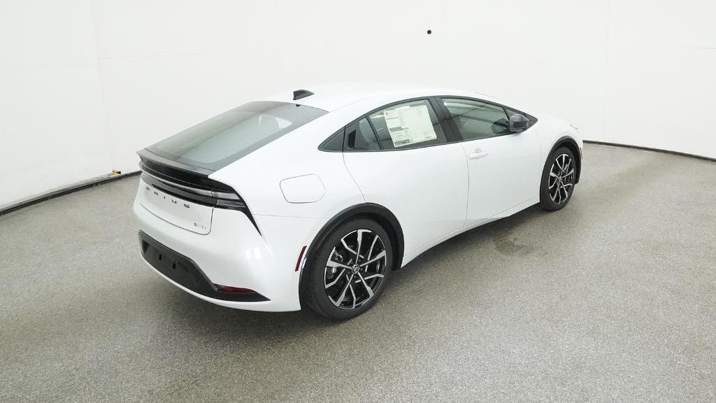New 2026 Wind Chill Pearl Toyota XSE image 19