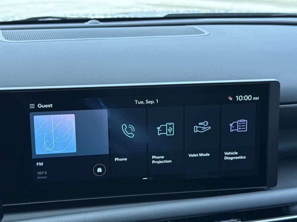 New 2026 Shimmering Silver Hyundai SE FWD image 18