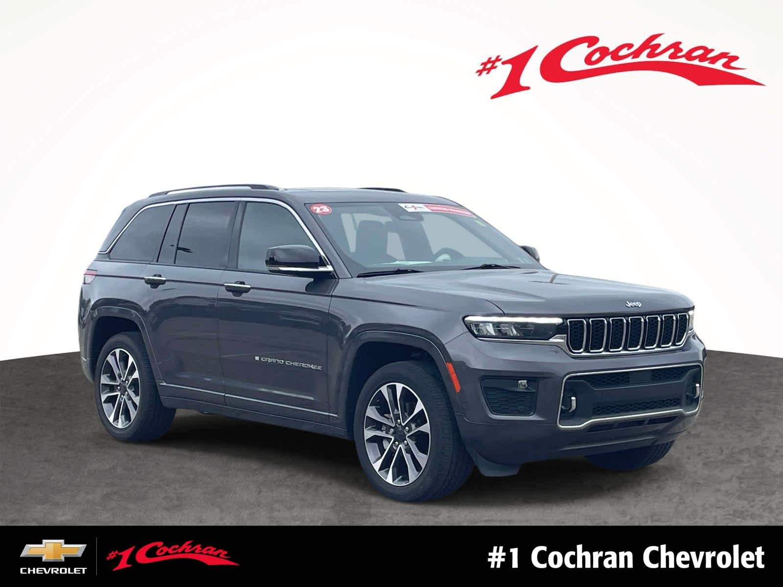 Used 2023 Gray Jeep Overland 4x4 image 1