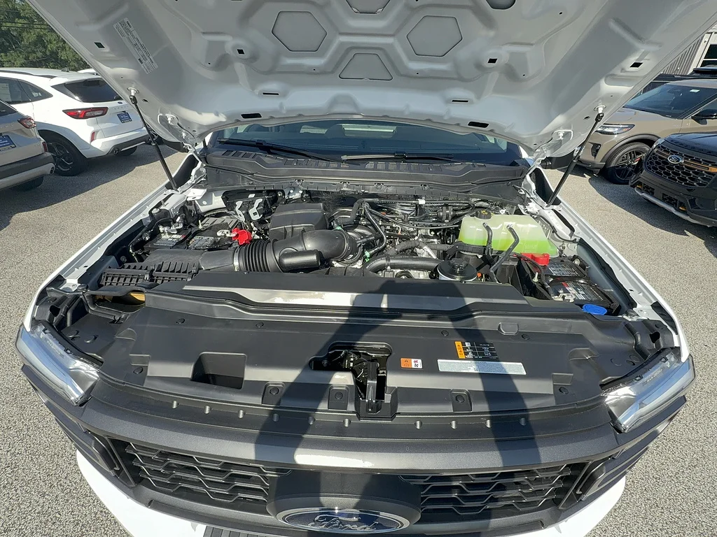 New 2026 Oxford White Ford XL image 26