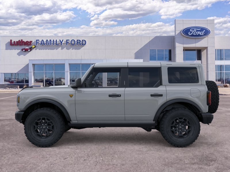 New 2026 Avalanche Gray Ford Badlands image 42