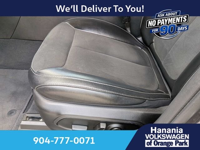 Used 2024 Gray Jeep Altitude image 20
