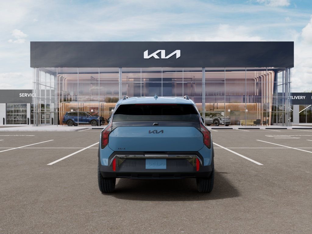 New 2027 Frost Blue Kia Wind image 5