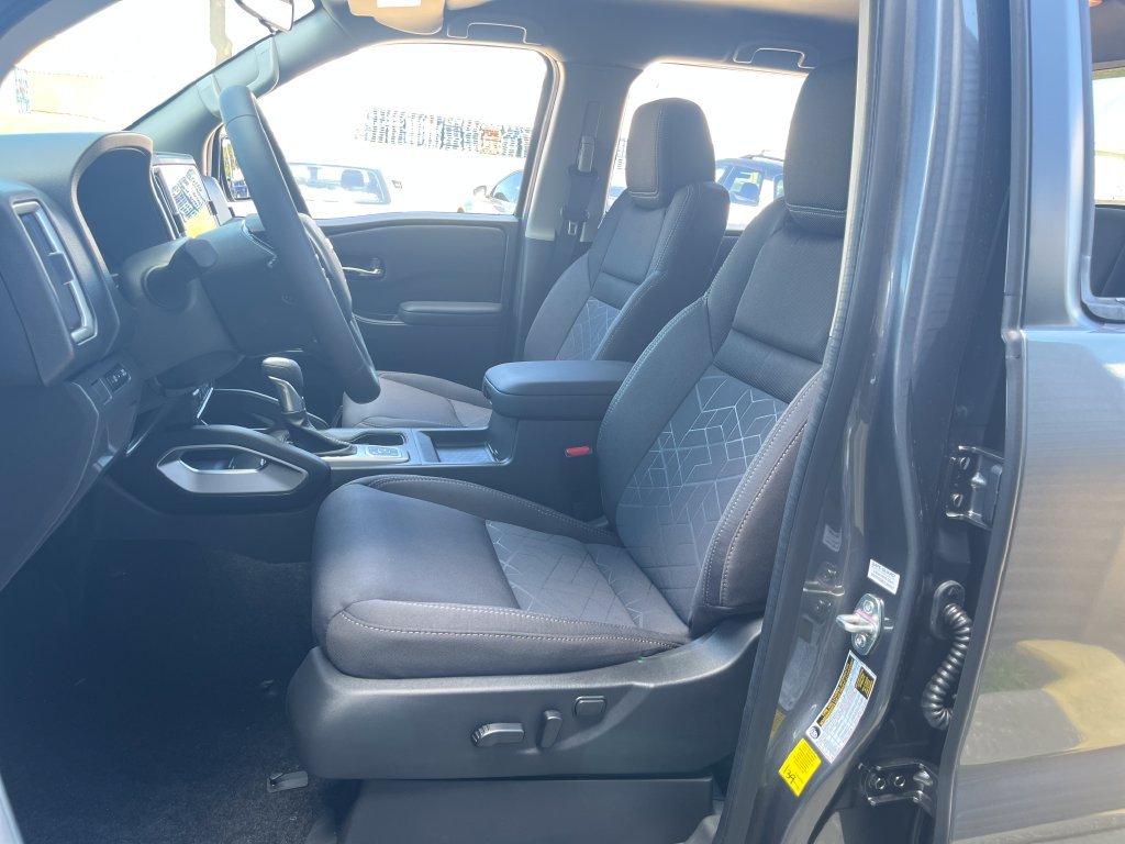 New 2027 Gun Metallic Nissan Crew Cab SV image 9