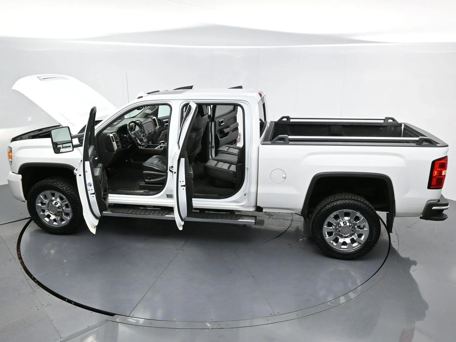 Used 2019 Summit White GMC Denali image 40