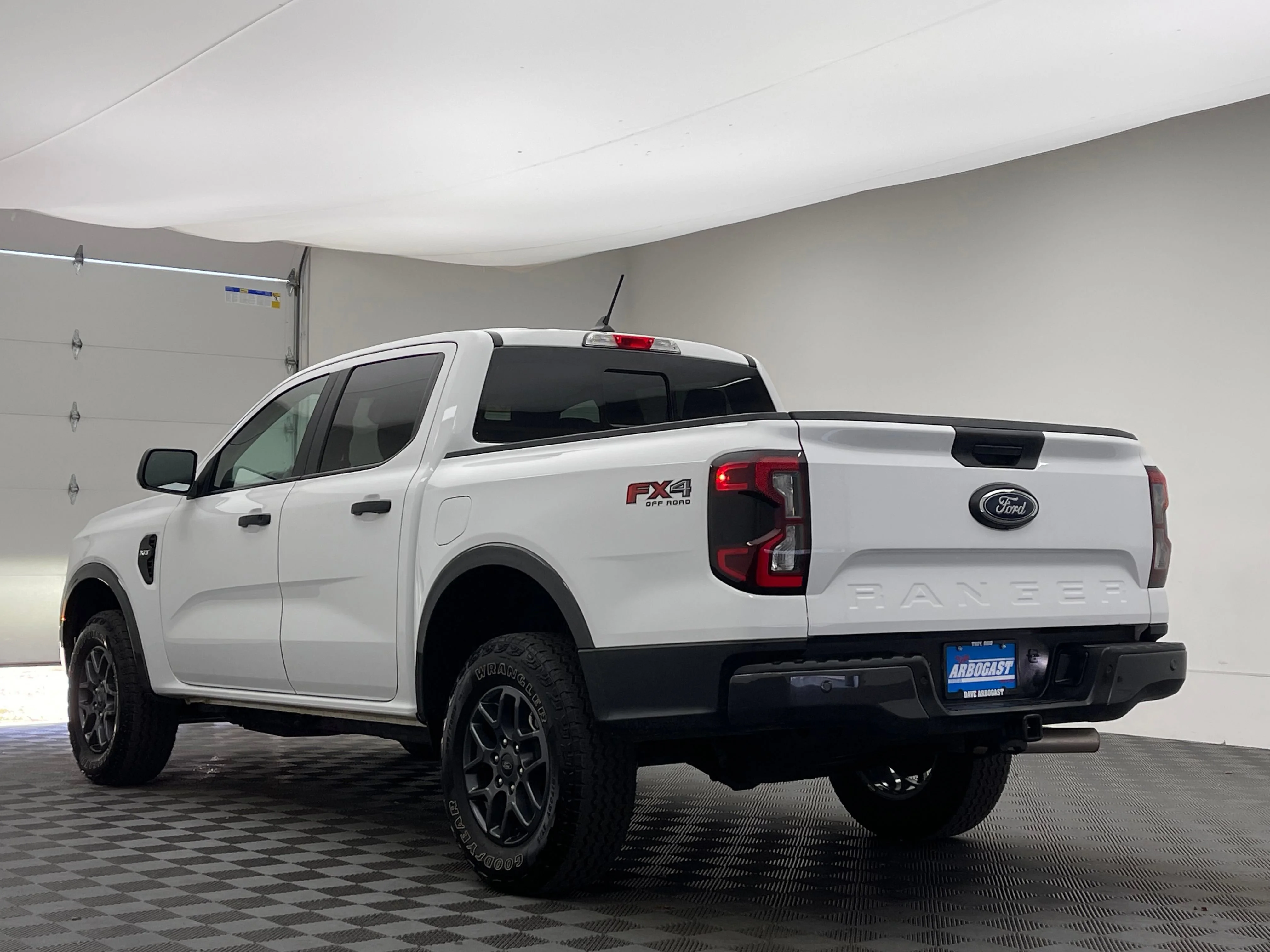 Used 2024 White Ford XLT image 10