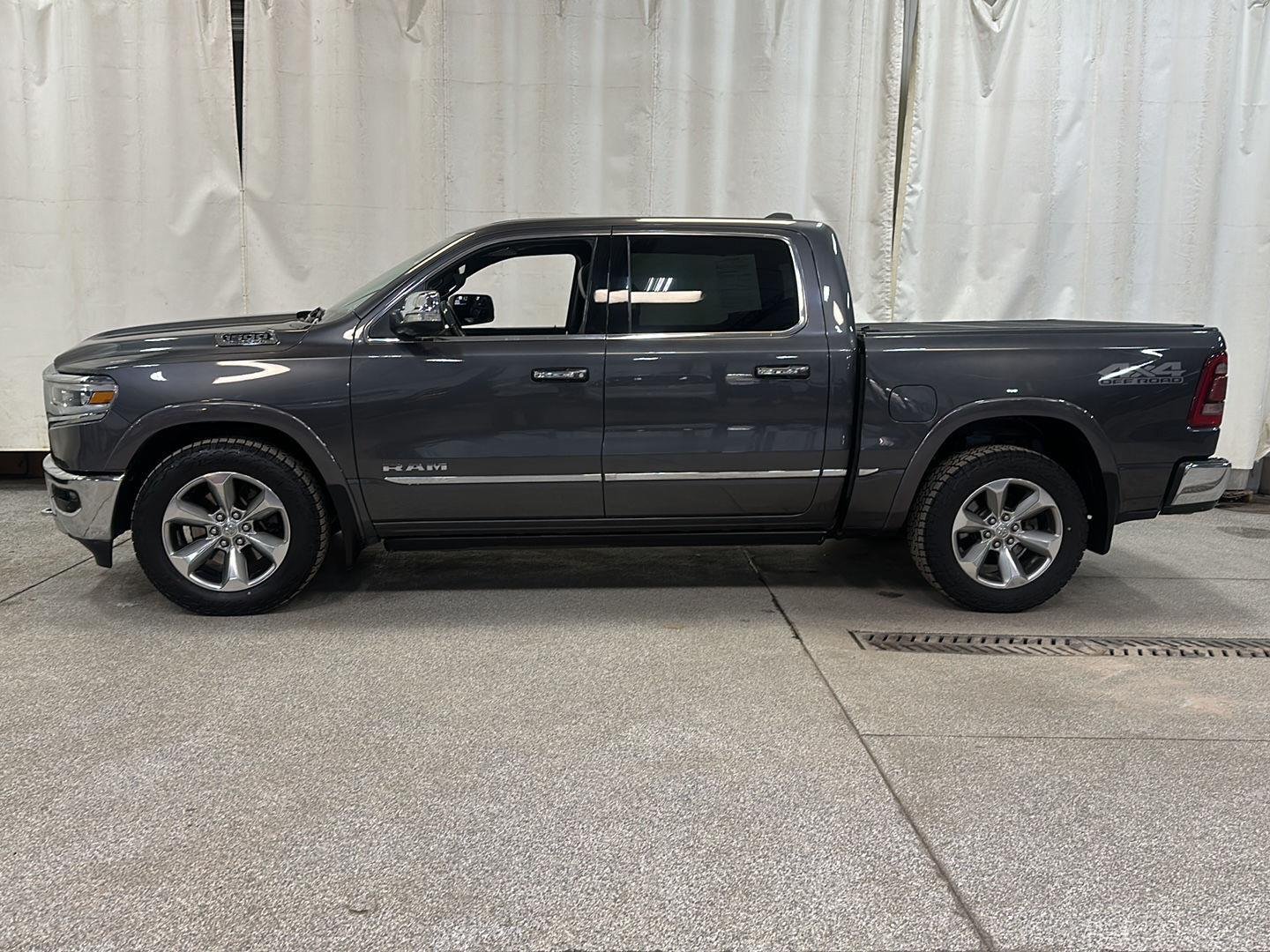 Used 2019 RAM Ram 1500 Pickup Limited with VIN 1C6SRFHT4KN582715 for sale in Waconia, Minnesota