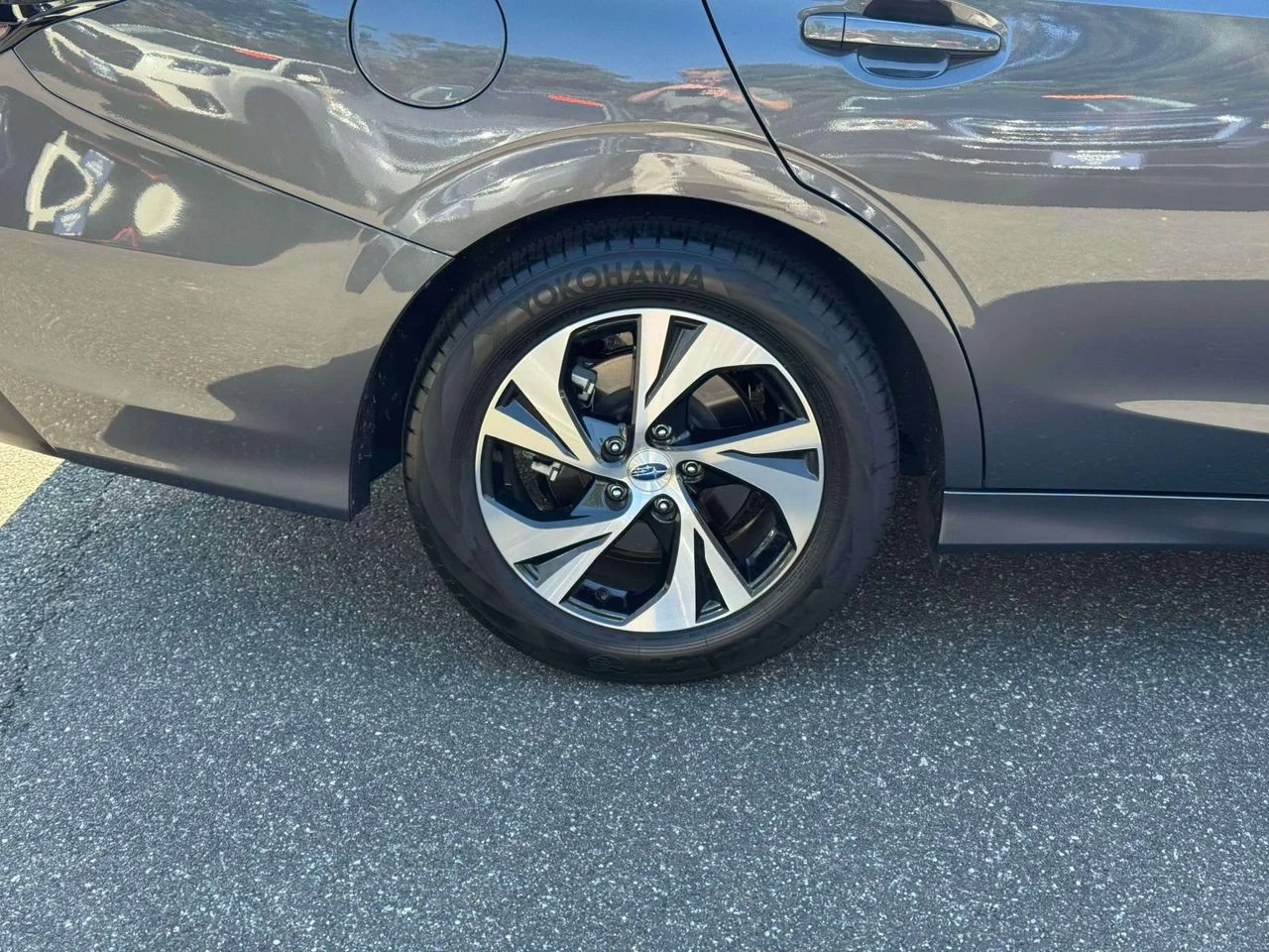 Used 2025 Magnetite Gray Metallic Subaru Premium image 11