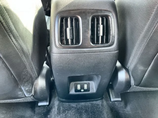 Used 2024 Gray Hyundai SEL image 25